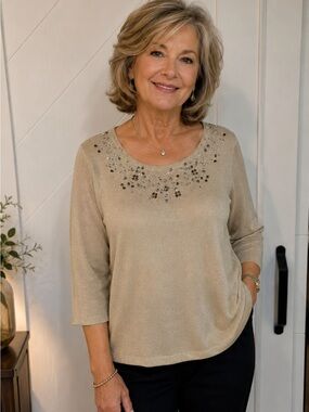 TanJay Beige Embellished Blouse Large Petite . holiday , party. elegant .